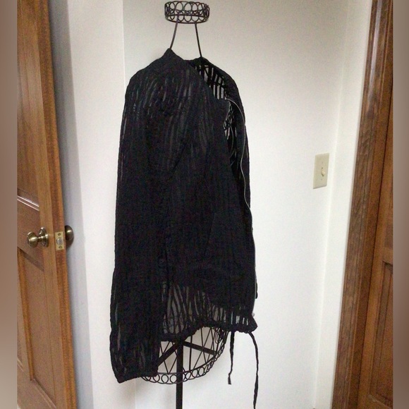 Zara Zip-up Bomber Jacket with drawstring. - Picture 2 of 7